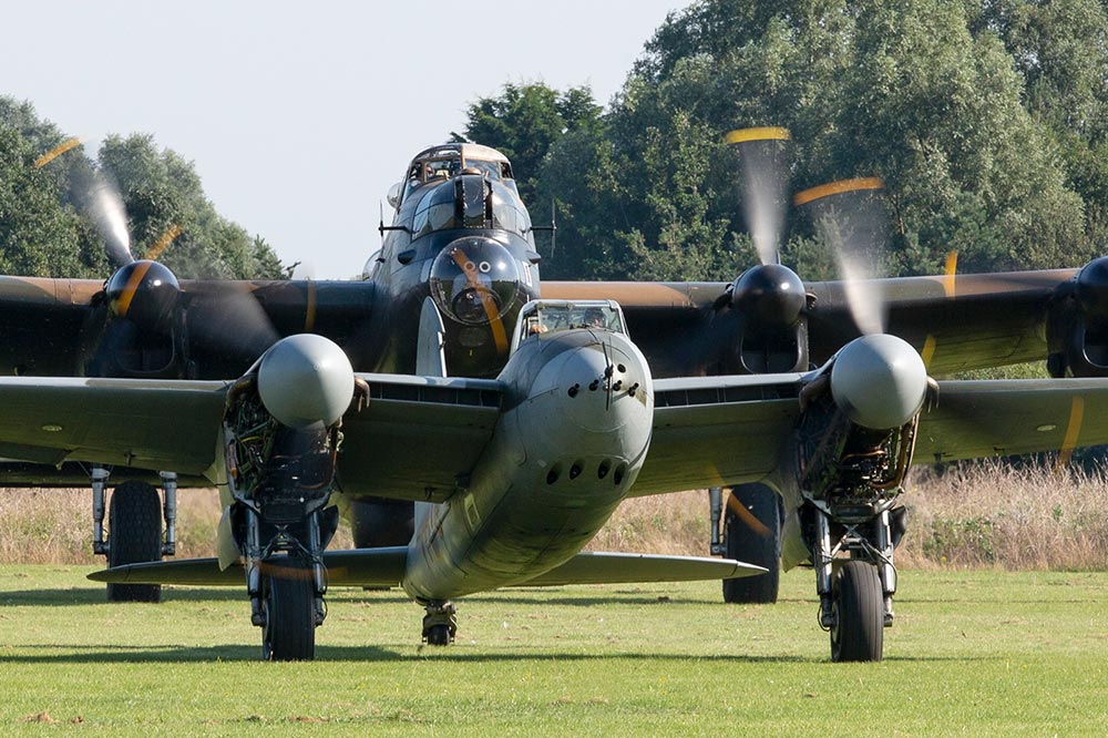 Mosquito and Lancaster Taxying